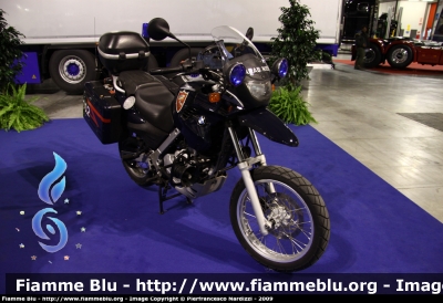 Bmw F650gs II serie
Carabinieri
in esposizione al Traspotec '09
Parole chiave: Bmw F650GS_IIserie CC