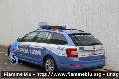 Skoda Octavia Wagon 4x4 IV serie
Polizia di Stato
Polizia Stradale in servizio sulla A22 "Modena-Brennero"
Allestita Bertazzoni
Decorazione Grafica Artlantis
Nuova Livrea
POLIZIA H9657
Parole chiave: Skoda Octavia_Wagon_4x4_IVserie POLIZIAH9657