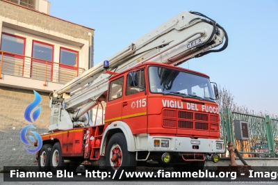 Fiat Iveco 300PC
Vigili del Fuoco
Comando Provinciale di Torino
Distaccamento Permanente di Grugliasco
Snorkel allestimento Cela
VF 11676
Parole chiave: Fiat-Iveco 300PC VF11676