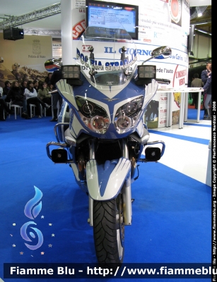 Moto Guzzi Norge
Polizia Stradale
Polizia G1865
Parole chiave: Moto-Guzzi Norge PoliziaG1865 Motorshow_2008