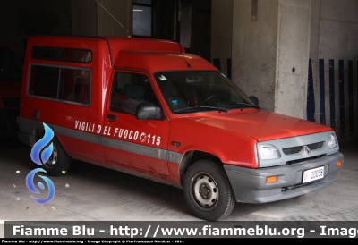 Renault Express
Vigili del Fuoco
Comando Provinciale di Roma
Distaccamento La Rustica
VF 20038
Parole chiave: Renault Express VF20038