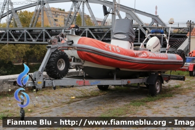 Gommone
Vigili del Fuoco
Comando Provinciale di Roma
Nucleo Sommozzatori
