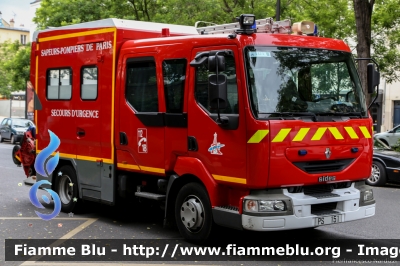 Renault Midlum I serie
France - Francia
Brigade Sapeurs Pompiers de Paris
AutoPompaSerbatoio allestimento Sides
PS 151
Parole chiave: Renault Midlum_Iserie