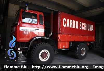 Man-Meccanica F99 4x4
Vigili del Fuoco
Comando Provinciale di Roma
Distaccamento La Rustica
Carro Schiuma
VF 17044
Parole chiave: Man-Meccanica F99_4x4 VF17044