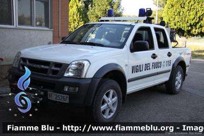 Isuzu D-Max I serie
Vigili del Fuoco
Comando Provinciale di Benevento
Allestimento Piemme Matacena
Fornitura Regione Campania per campagna estiva antincendio boschivo
Dislocato presso il Distaccamento di Termoli (CB)
VF 25267
Parole chiave: Isuzu D-Max_Iserie VF25267