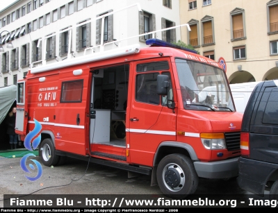 Mercedes-Benz Vario 814D
Vigili del Fuoco
Comando Provinciale di Livorno
VF 23824
Parole chiave: Mercedes-Benz Vario_814D VF23824