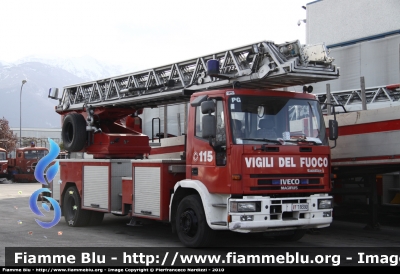 Iveco EuroFire 150E27 I serie
Vigili del Fuoco
Comando Provinciale di Perugia
Fotografato presso l'officina Iveco Luigi Ferrari
VF 19390
Parole chiave: Iveco EuroFire_150E27_Iserie VF19390