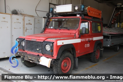 Land Rover Defender 90 
Vigili del Fuoco
Comando Provinciale di Grosseto
Nucleo sommozzatori
Parole chiave: Land-Rover Defender_90