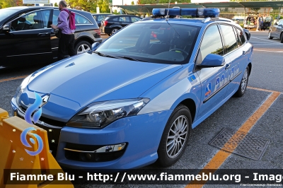 Renault Laguna Sportour III serie restyle
Polizia di Stato
Polizia Stradale in servizio sulla rete autostradale di Autostrade per l'Italia
POLIZIA H5633
Parole chiave: Renault Laguna_Sportour_IIIserie_restyle POLIZIAH5633