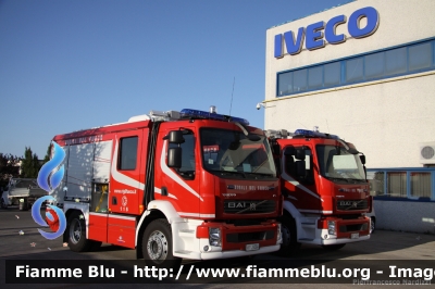 Volvo FL 290 III serie 
Vigili del Fuoco
Comando provinciale de L'Aquila
AutoPompaSerbatoio allestimento Bai
fotografata presso l'officina Iveco Luigi Ferrari
VF 26304
Parole chiave: Volvo FL_290_IIIserie VF26304 FL_280_IIIserie VF25708