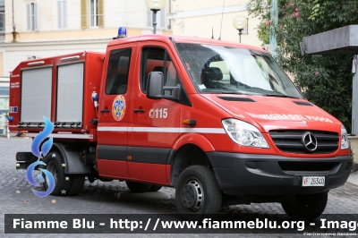 Mercedes-Benz Sprinter 4x4 III serie
Vigili del Fuoco
Comando Provinciale di Roma
Nucleo NBCR
Allestimento Baggio & De Sordi
Esemplare unico
VF 26340
Parole chiave: Mercedes-Benz Sprinter_4x4_IIIserie VF26340