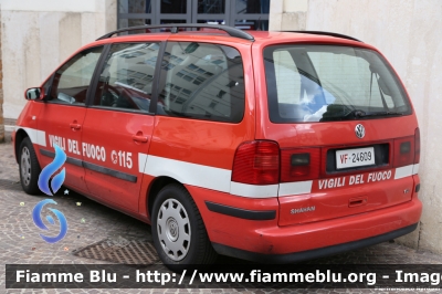 Volkswagen Sharan II serie
Vigili del Fuoco
Comando Provinciale di Roma
VF 24609
Parole chiave: Volkswagen Sharan_IIserie VF24609