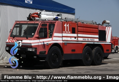 Iveco Magirus Tucano
Vigili del Fuoco
Comando Provinciale di Pescara
Fotografato presso l'officina Iveco Luigi Ferrari
VF 18030
Parole chiave: Iveco Magirus Tucano VF18030