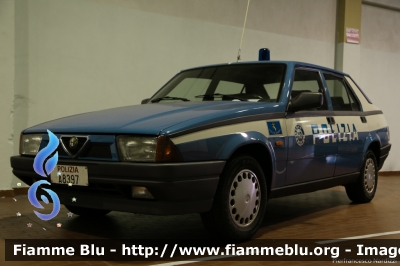 Alfa-Romeo 75 II serie
Polizia di Stato
Polizia Stradale
POLIZIA A8397
*Conservato presso il Museo dell'Autocentro della Polizia di Stato di Milano* 
Parole chiave: Alfa-Romeo 75_IIserie POLIZIAA8397