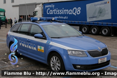 Skoda Octavia Wagon 4x4 III serie 
Polizia di Stato
Polizia Stradale in servizio sulla A22 "Modena-Brennero"
Allestita Focaccia
Decorazione Grafica Artlantis
In esposizione al Transpotec-Logitec 2015
POLIZIA H9201
Parole chiave: Skoda Octavia_Wagon_4x4_IIIserie POLIZIAH9201