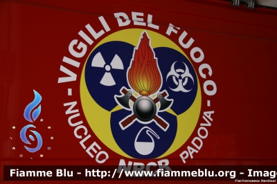 Iveco Daily I serie
Vigili del Fuoco
Comando di Padova
Nucleo NBCR
VF 16067
Parole chiave: Iveco Daily_Iserie VF16067