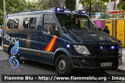 Mercedes-Benz Sprinter III serie
España - Spagna
Cuerpo Nacional de Policìa
CNP 3815 AP
Parole chiave: Mercedes-Benz Sprinter_IIIserie