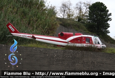 Agusta Bell AB204
Vigili del Fuoco
Drago 42
Elicottero monumentato presso l'eliporto del Comando Provinciale di La Spezia
