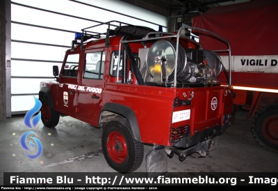 Land Rover Defender 110
Vigili del Fuoco
Comando provinciale della Spezia
Acquistato con Fondi della Regione Liguria
VF 22736
Parole chiave: Land-Rover Defender_110 VF22736