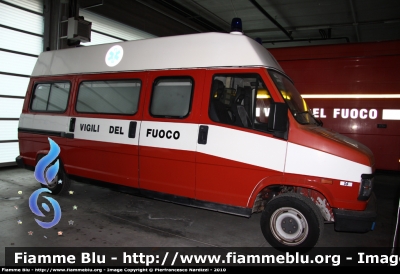 Fiat Ducato I serie II restyle
Vigili del Fuoco
Comando provinciale della Spezia
VF 18019
Parole chiave: Fiat Ducato_Iserie_IIrestyle Ambulanza VF18019