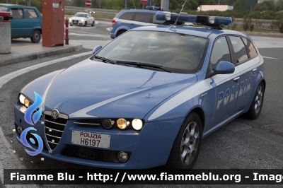 Alfa Romeo 159 Sportwagon Q4
Polizia di Stato
Polizia Stradale in servizio sulla rete Autostradale SALT
POLIZIA H6197
Parole chiave: Alfa-Romeo 159_Sportwagon_Q4 POLIZIAH6197