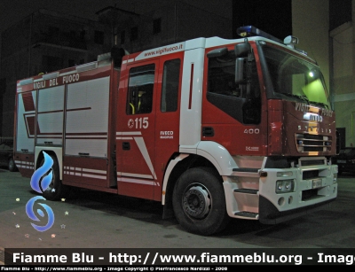 Iveco Stralis AF190S40 I serie
Vigili del Fuoco
Comando Provinciale di Chieti
Distaccamento di Vasto (CH)
AutoPompaSerbatoio allestimento Iveco-Magirus
VF 23646 
Parole chiave: Iveco Stralis_AF190S40_Iserie VF23646