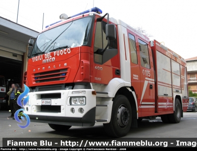 Iveco Stralis AF190S40 I serie
Vigili del Fuoco
Comando Provinciale di Chieti
Distaccamento di Vasto (CH)
AutoPompaSerbatoio allestimento Iveco-Magirus
VF 23646 
Parole chiave: Iveco Stralis_AF190S40_Iserie VF23646