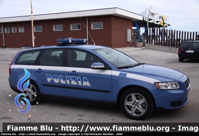 Volvo V50 II serie
Polizia di Stato
Polizia Stradale in servizio sulla rete di Autostrade per l'Italia
POLIZIA F8960
Parole chiave: Volvo V50_IIserie PoliziaF8960