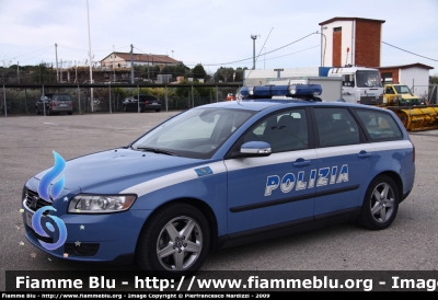 Volvo V50 II serie
Polizia di Stato
Polizia Stradale in servizio sulla rete di Autostrade per l'Italia
POLIZIA F8960
Parole chiave: Volvo V50_IIserie PoliziaF8960