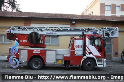 Iveco EuroCargo 160E30 III serie 
Vigili del Fuoco
Comando Provinciale di Bologna
Distaccamento Cittadino "Carlo Fava" Bologna
AutoScala da 24 metri allestimento Iveco-Magirus
VF 26800 
Parole chiave: Iveco EuroCargo_160E30_IIIserie VF26800