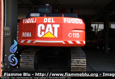 Caterpillar 320BS
Vigili del Fuoco
Comando Provinciale di Roma
Distaccamento Cittadino Nomentano
G.O.S. (Gruppo Operativo Speciale) Roma
Esemplare dotato di telecamere, per guida radiocomandata
VF 22673
Parole chiave: Caterpillar 320BS VF22673