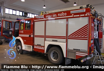 Iveco EuroFire 140E30 4x4 II serie
Vigili del Fuoco
Comando Provinciale di Teramo
Distaccamento di Nereto (TE)
AutoPompaSerbatoio allestimento Iveco-Magirus
fotografata presso l'officina Iveco Luigi Ferrari
VF 25341
Parole chiave: Iveco EuroFire_140E30_4x4_IIserie VF25341