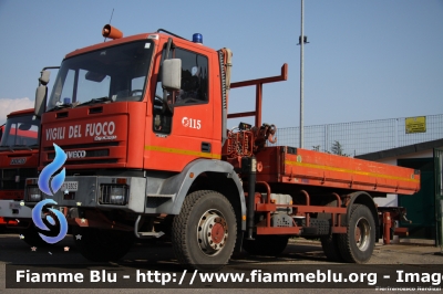 Iveco EuroCargo 135E23 4x4 I serie
Vigili del Fuoco
Comando Provinciale di Roma
Allestimento Isoli
VF 19305
Parole chiave: Iveco EuroCargo_135E23_4x4_Iserie VF19305