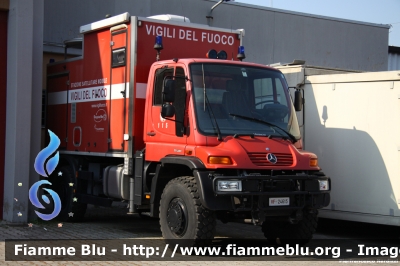 Mercedes-Benz Unimog U500
Vigili del Fuoco
Comando Provinciale di Roma
Nucleo Radio e Telecomunicazioni
VF 24615
Parole chiave: Mercedes-Benz Unimog_U500 VF24615