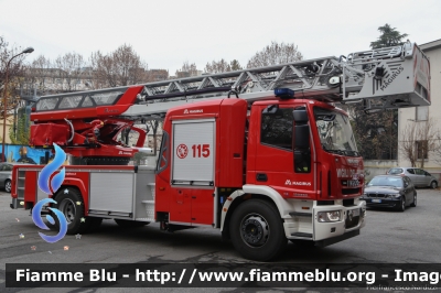 Iveco EuroCargo 180E32 III serie
Vigili del Fuoco
Comando Provinciale di Milano
Distaccamento Permanente di Sesto San Giovanni (MI)
AutoScala M39L da 39 metri allestimento Magirus
VF 27319
Parole chiave: Iveco EuroCargo_180E32_IIIserie VF27319