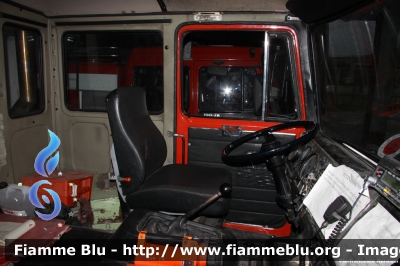 Astra BM25
Vigili del Fuoco
Comando Provinciale di Perugia
AutoGru da 40 ton allestimento Castelli
Posto guida
VF 13806
Parole chiave: Astra BM25 VF13806