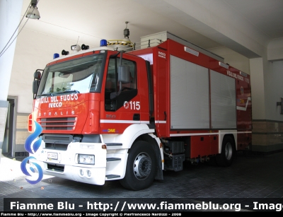 Iveco Stralis AD190S35 I serie "One"
Vigili del Fuoco
Comando Provinciale di Roma
Nucleo NBCR
VF 24031
Parole chiave: Iveco Stralis_AD190S35_Iserie_One VF24031