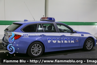 Bmw 320 F31 Touring
Polizia di Stato
Polizia Stradale in servizio sulla rete autostradale di Autostrade per l'Italia
Autovettura allestita Marazzi
Decorazione Grafica Artlantis
POLIZIA H8904
Parole chiave: Bmw 320_F31_Touring POLIZIAH8904