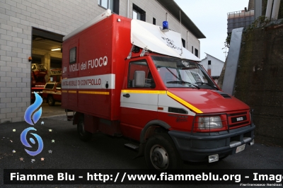 Iveco Daily 4x4 II serie
Vigili del Fuoco
Comando Provinciale di La Spezia
AutoFurgone/Unità di Crisi Locale
VF 19967 
Parole chiave: Iveco Daily_4x4_IIserie VF19967