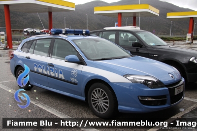 Renault Laguna Sportour III serie restyle
Polizia di Stato
Polizia Stradale in servizio sulla A24 "Strada dei Parchi"
POLIZIA H7331
Parole chiave: Renault Laguna_Sportour_IIIserie_restyle PoliziaH7331