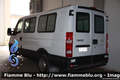 Iveco Daily IV serie restyle
Vigili del Fuoco
Comando Provinciale dell'Aquila
VF 25716
Parole chiave: Iveco Daily_IVserie_restyle VF25716