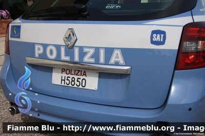 Renault Laguna Sportour III serie restyle 
Polizia di Stato
Polizia Stradale in servizio sulla Autostrada A12 Livorno - Cecina
Società SAT
POLIZIA H5850
si ringrazia per gentilissima collaborazione la Sottosezione Autostradale di Rosignano (LI) 
Parole chiave: Renault Laguna_Sportour_IIIserie_restyle POLIZIAH5850