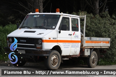 Iveco Daily 4x4 I serie
Società Pubblica Assistenza e Mutuo Soccorso Rosignano Marittimo (LI)
Parole chiave: Iveco Daily_4x4_Iserie