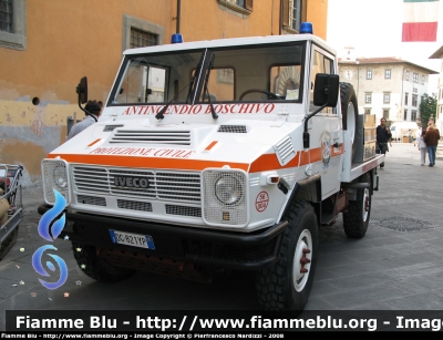 Iveco VM90
Pubblica Assistenza Società Riunite Pisa
Protezione Civile - Antincendio Boschivo
Automezzo 56-004
Parole chiave: Iveco VM90 PA_SR_Pisa Giornate_della_Protezione_Civile_Pisa_2008