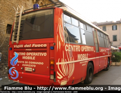 Iveco 370
Vigili del Fuoco
Comando Provinciale di Pisa
Centro Operativo Mobile
VF 22949
Parole chiave: Iveco 370 VF22949 Giornate_della_Protezione_Civile_Pisa_2008