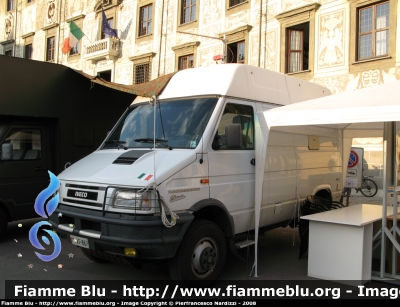 Iveco Daily 35-10 4x4 II Serie
Marina Militare Italiana
C.I.S.A.M.
MM AT 867
Parole chiave: Iveco Daily_II Serie_CISAM_Marina_Militare_Giornate_della_Protezione_Civile_Pisa_2008