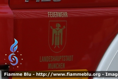 Mercedes-Benz Atego 1429 II serie
Bundesrepublik Deutschland - Germania
Berufsfeuerwehr München
Vigili del Fuoco Permanenti
Monaco di Baviera 
AutoPompaSerbatoio allestimento 
Iveco-Magirus 
Parole chiave: Mercedes-Benz Atego_1429_IIserie