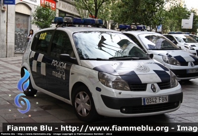 Renault Scenic II serie
España - Spagna
Policía Municipal
Madrid
Parole chiave: Renault Scenic_IIserie