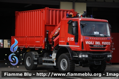 Iveco EuroCargo 150E28 4x4 III serie
Vigili del Fuoco
Comando Provinciale di Firenze
Colonna Mobile Regionale
Autocarro con gru PM allestimento Iveco-Magirus
Veicolo ancora da immatricolare
Parole chiave: Iveco EuroCargo_150E28_4x4_IIIserie Pompieropoli_Firenze_2012