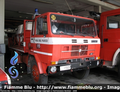 Iveco 90PC
Vigili del Fuoco
Comando Provinciale di Livorno
VF 13325
Parole chiave: Iveco 90PC VF13325